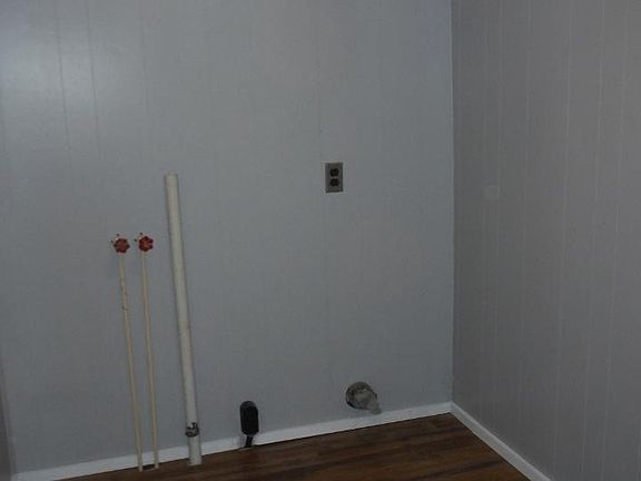 Unit Photo