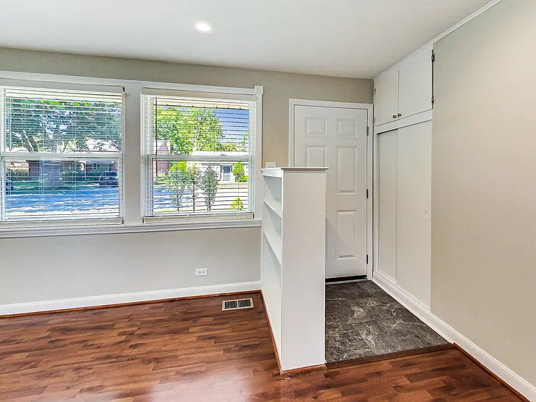 3631 Kemman Ave — Photo 23