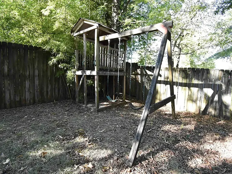5907 C St — Photo 18