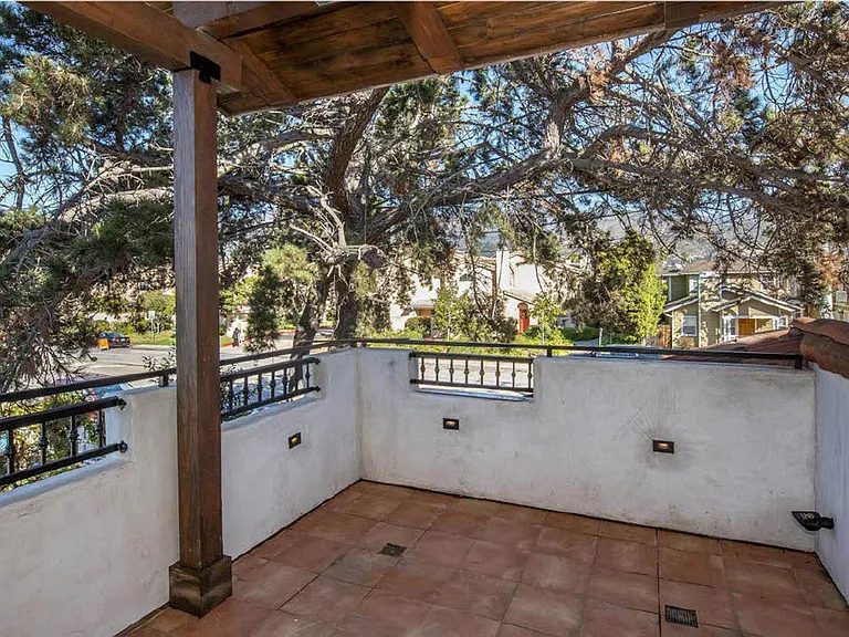 4285 Carpinteria Ave — Photo 9