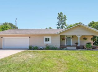 6573 Pawson Rd, Onsted, MI 49265