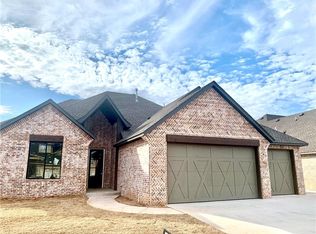 409 Braxton Way, Yukon, OK 73099
