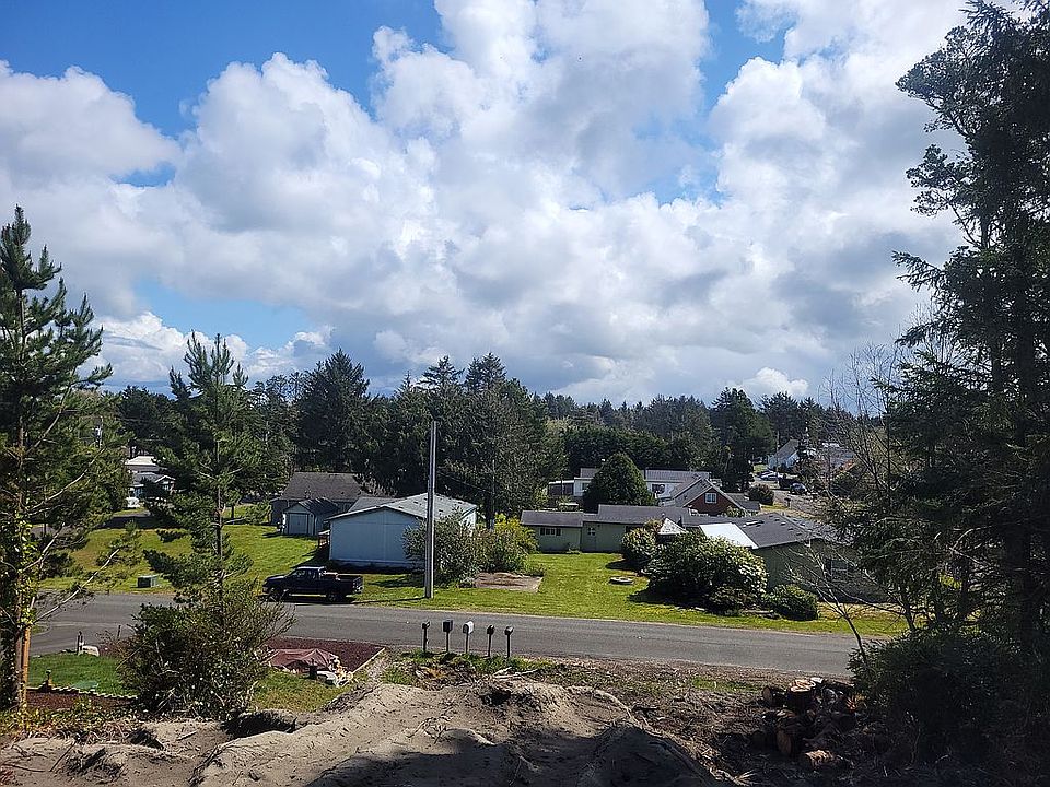 1st image of 26805 Park Ave