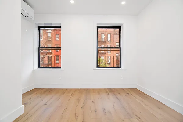 Rented by REAL New York | media 13