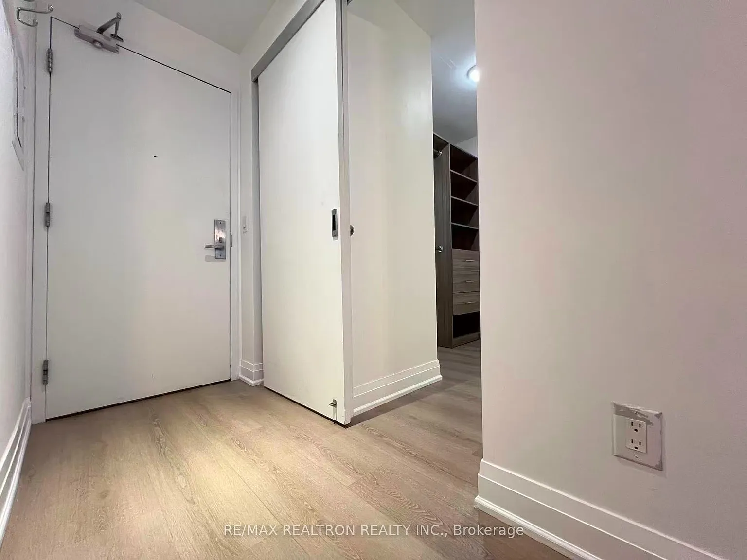 2 bed, $3,030 — Photo 3