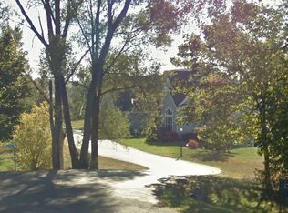 W5037 Middle Lake Dr, Elkhorn, WI 53121