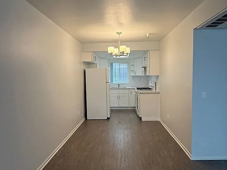 615 N. Juanita Ave — Photo 23