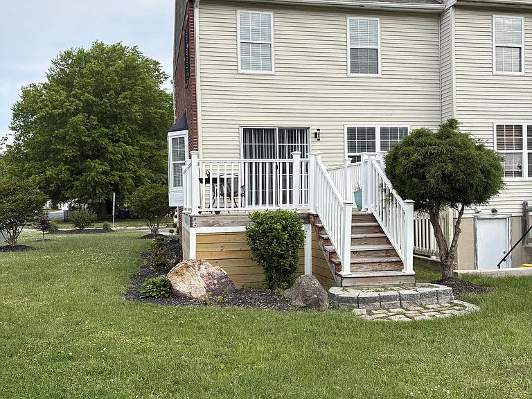 2 Fair Wind Pl — Photo 14