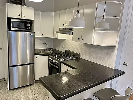 Rented by Corcoran | media 19