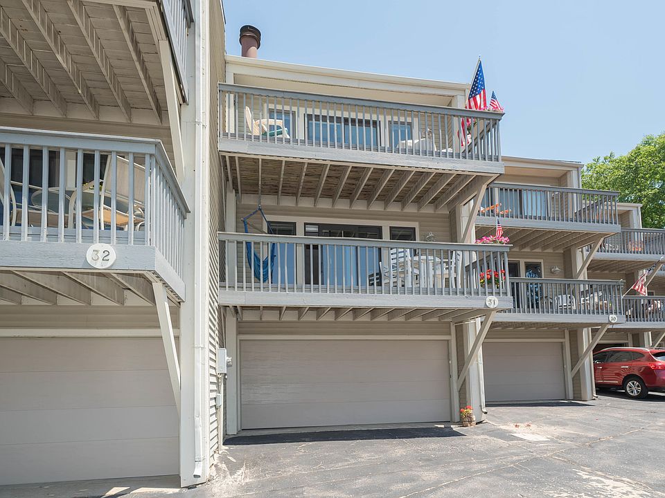1st image of 69 N Shore Dr N #31