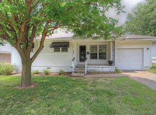 4108 S 40th West Ave, Tulsa, OK 74107