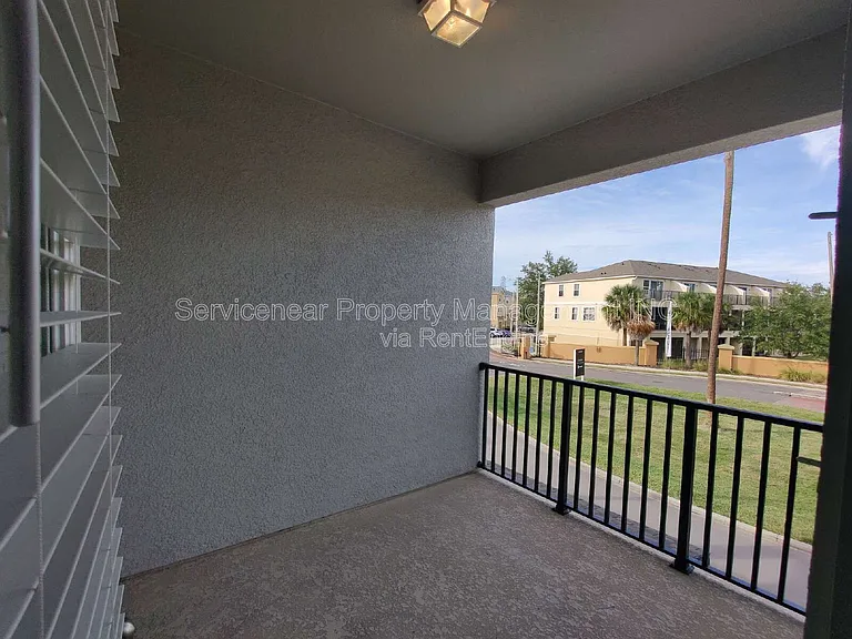 4728 Pickering Harbor Pl — Photo 28