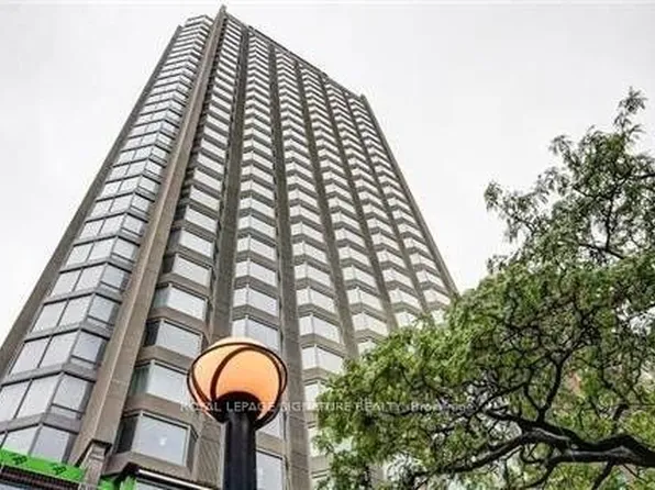 155 Yorkville Ave #1913, Toronto, ON M5R 0B4