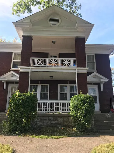 209 Stone Ave Photo 1