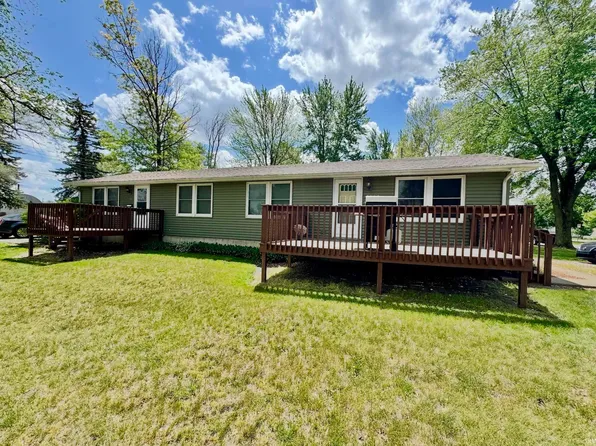 2304 E Jefferson St, Warsaw, IN 46580