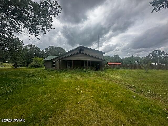 1st image of 240 Pitts Rd
