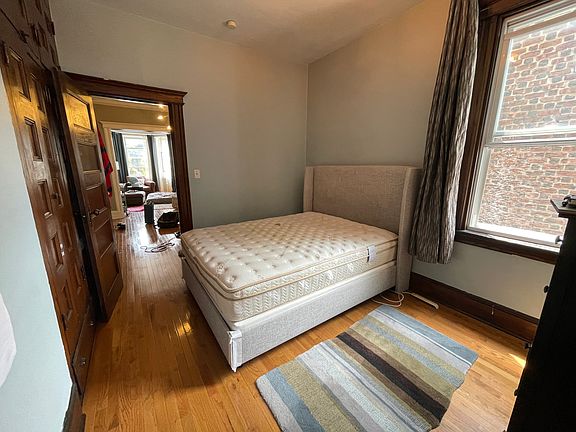 5th image of 63 Hauxhurst Ave #1