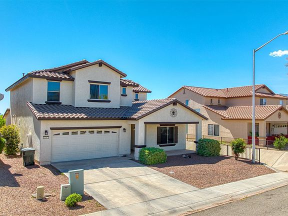 2nd image of 1387 Paso Robles Ave