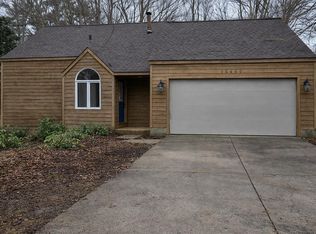 15460 Kelly St, Spring Lake, MI 49456