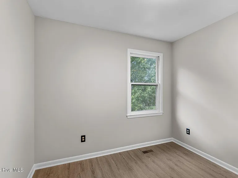 L48 Port West Ct #4D — Photo 25