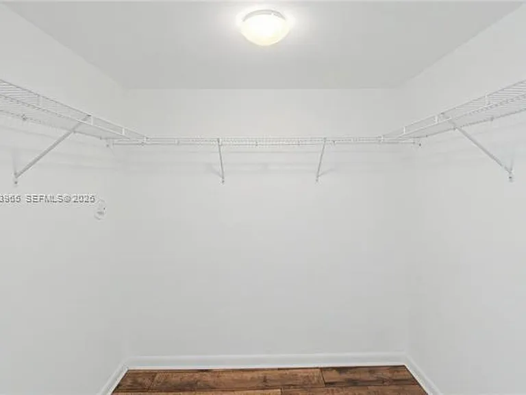 2101 Brickell Ave #CU-1611 — Photo 16