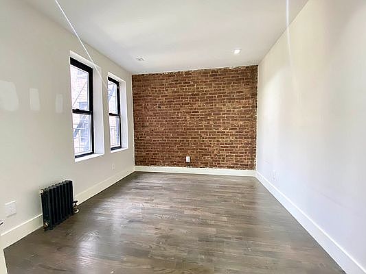 2nd image of 273 W 138th St #4J