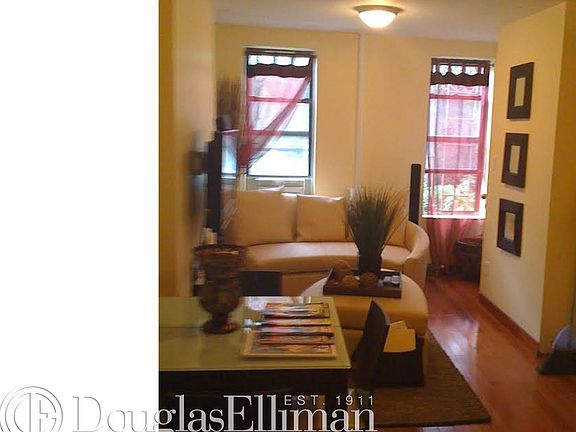 3rd image of 519 E 5th St APT 2