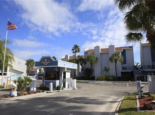 179 Medallion Blvd APT B, Madeira Beach, FL 33708