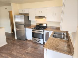 4729 Erskine St #4, Omaha, NE 68104