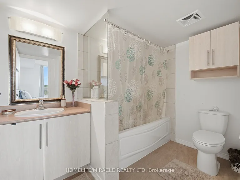 8 Rosebank Dr #8 — Photo 24