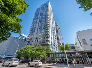179 Metcalfe St #2104, Ottawa, ON K2P 0W1
