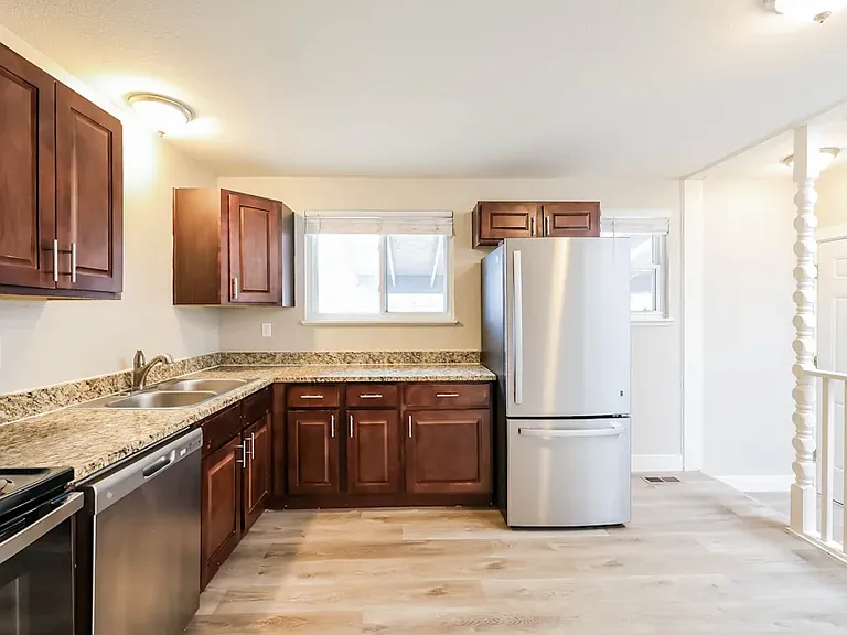 15904 E Bates Pl — Photo 3