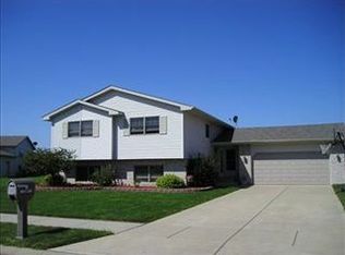 6175 Mulberry Ave, Portage, IN 46368