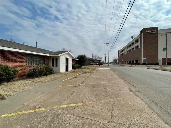 112 S Highland Ave, Cushing, OK 74023