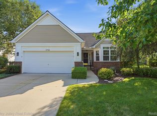 4784 New Haven Dr, Howell, MI 48843