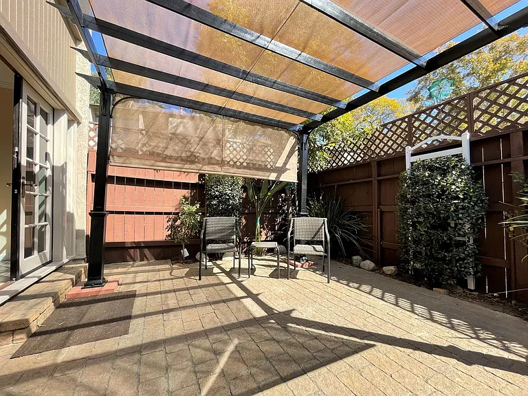 1206 Llama Ct — Photo 27