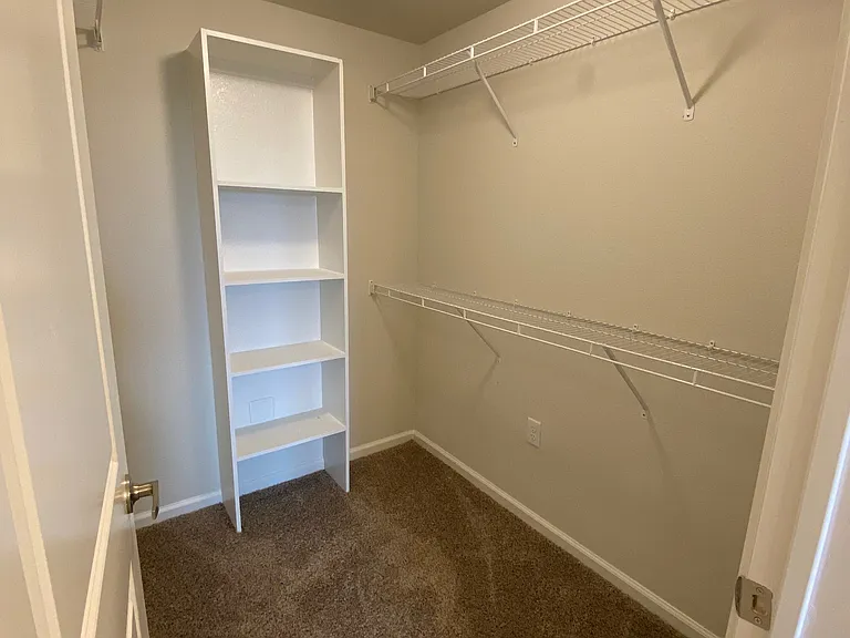 Eastridge — Photo 115