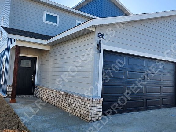 2nd image of 1609 SW Casuarina Dr #2