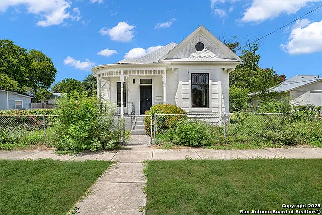 Building Photo - 1219 Muncey