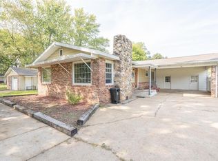 57 Harrison Ln, Poplar Bluff, MO 63901