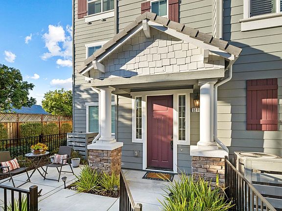 5th image of 327 Pear Tree Terrace