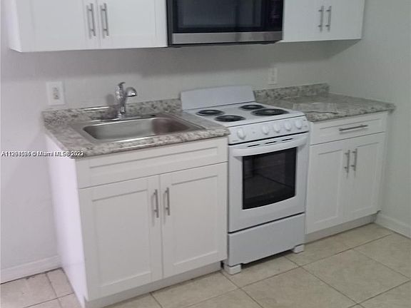 4th image of 2900 NW 95th St #1