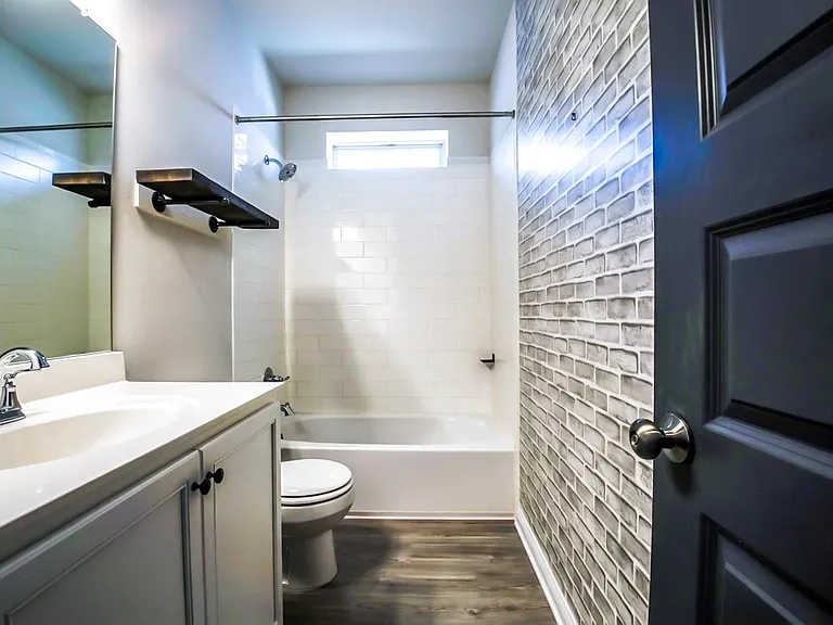 8306 Mandela Bnd — Photo 33