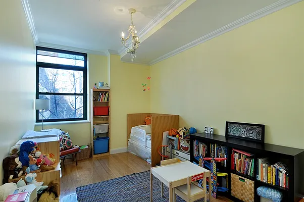 Rented by Corcoran | media 15