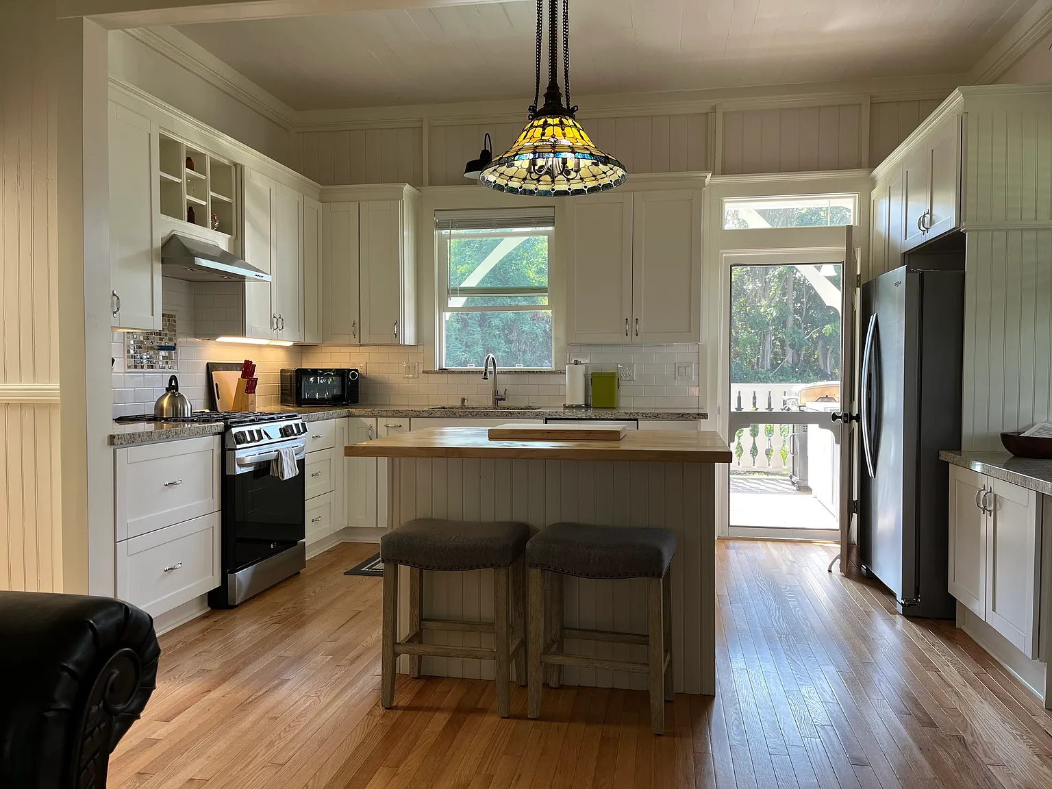 2 bed, 1600 sqft, $2,700 — Photo 4