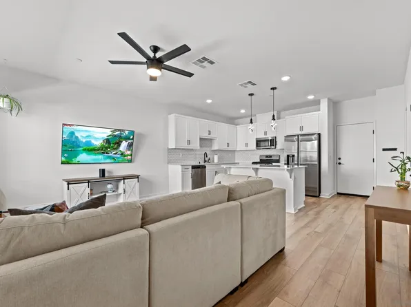 316 Zest Ln, Fallbrook, CA 92028