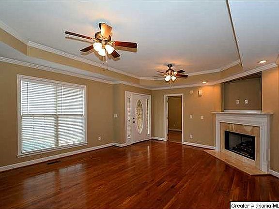 4th image of 60 Shadow Cove Ln