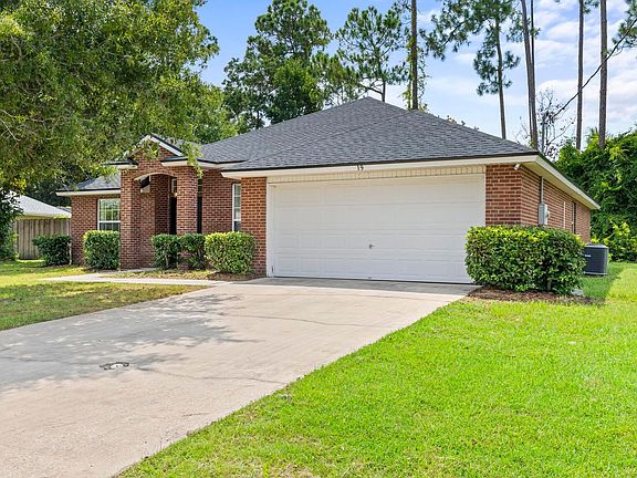 2nd image of 19 Bennett Ln