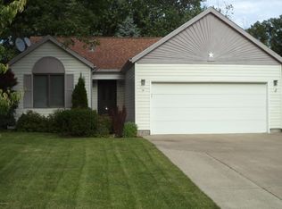 522 E Chadwick Dr, Muskegon, MI 49445