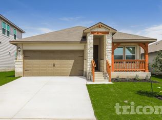 13693 Paxton Blvd, Saint Hedwig, TX 78152